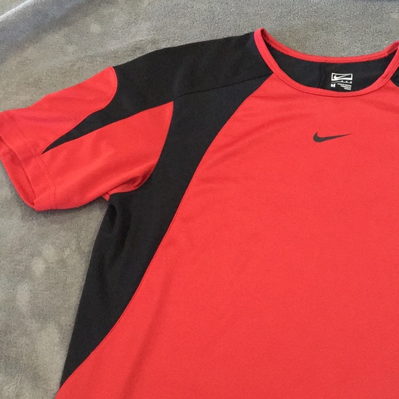 Nike men’s t shirt size M - Picture 3 of 6